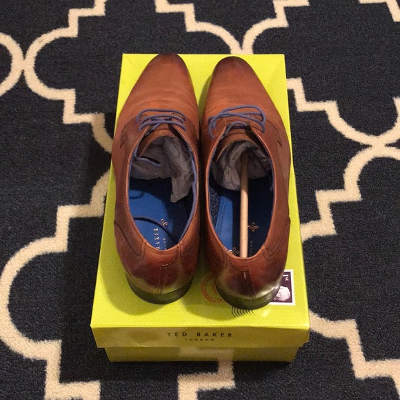 ted baker brown dress shoes TED BAKER Size 11 Brown Perforated Leather Wingtip Loafers  Sui Generis  Designer Consignment